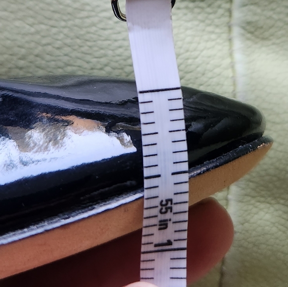 Vera Wang Lavender label patent leather ballet flats - Picture 5 of 8